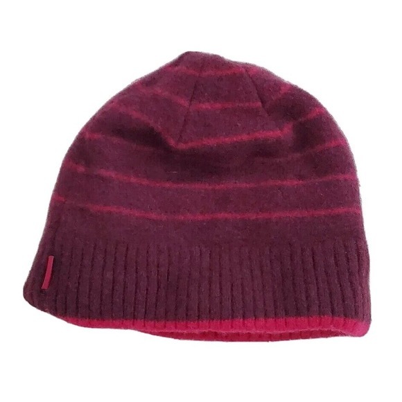 Outdoor Research Women's Lambswool Trista Beanie Hat Cap Red Pink Fuchsia - Picture 3 of 6